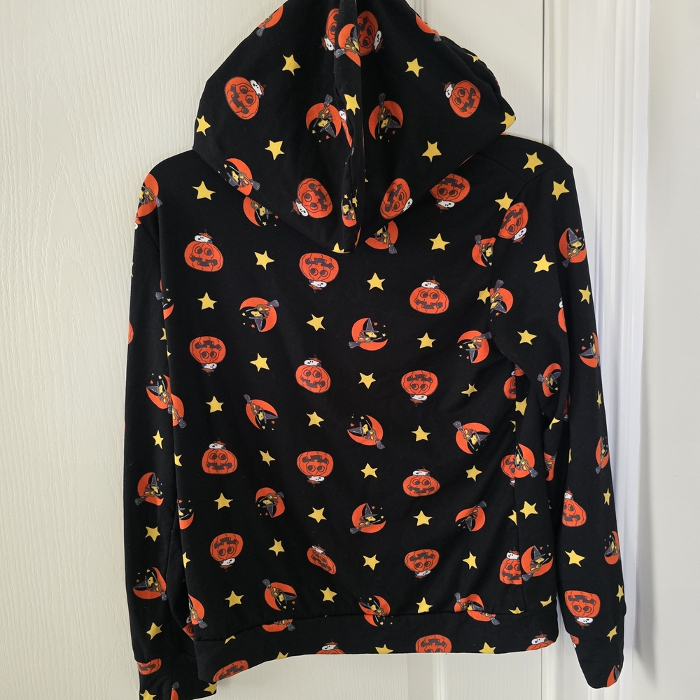 Peanuts Black Hoodie with Halloween Design‎
